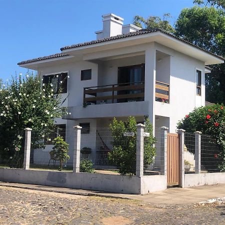 Sobrado Aconchegante Villa Torres Exterior photo